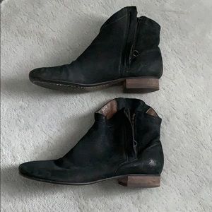 SAM EDELMAN booties